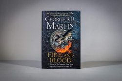 A Song of Ice and Fire: Fire and Blood - George R. R. Martin HarperCollins