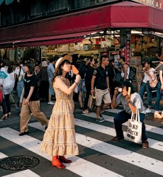100 Great Street Photographs Prestel / М'яка палітурка