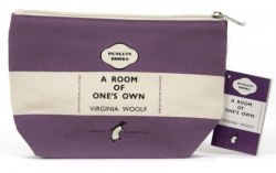 A Room of One's Own Pencil Case Penguin / Пенал